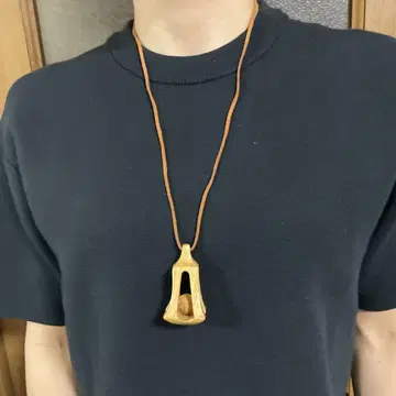 움직이는 구슬 목걸이 나무 조각