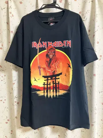 IRON MAIDEN 2004 JAPAN tour T셔츠 L사이즈