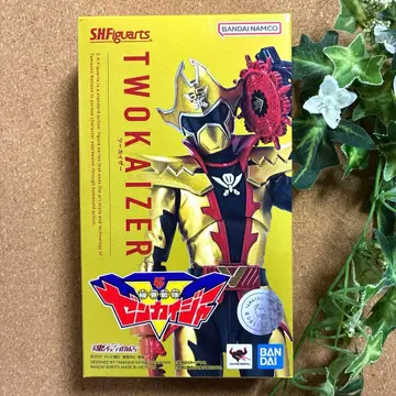 S.H.Figuarts 투카이저 기계전대 젠카이저