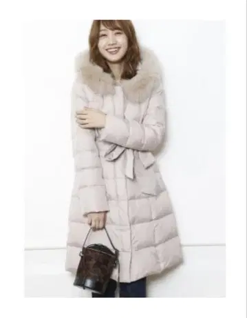 JUSGLITTY 핑크 베이지 다운 코트 후드 퍼 포함
