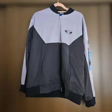 악시아 클로네 바이컬러 블루종