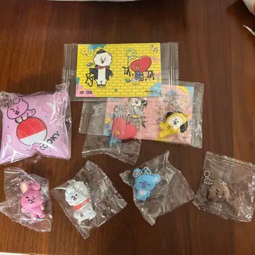BT21 키링 6개 세트