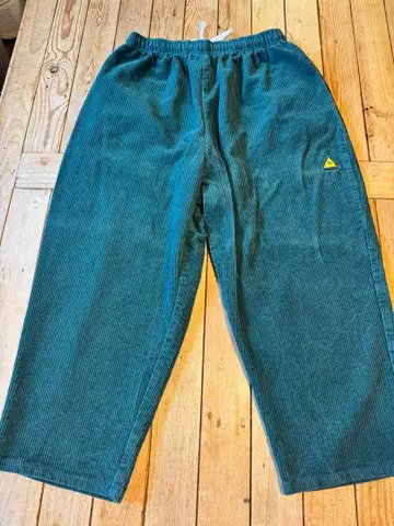 GRINDLODGE 그라인드롯지 SUNDAY CORDUROY 팬츠