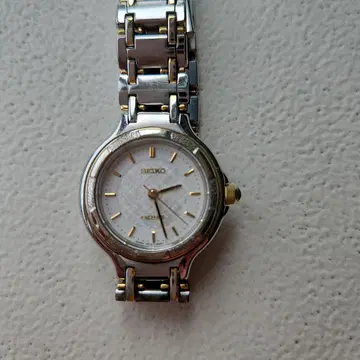 SEIKO 쿼츠 손목시계 실버/골드
