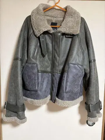 무스탕 코트 버클 포함