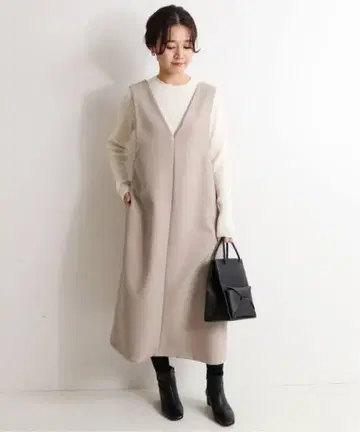 슬로브 이에나 슬리브리스 V넥 롱 원피스