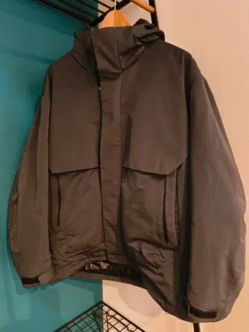 UNIQLO+J 20AW 하이브리드 다운 오버사이즈 파카 다크 그린