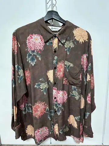 &ellecy 꽃무늬 긴팔 셔츠 브라운 계열