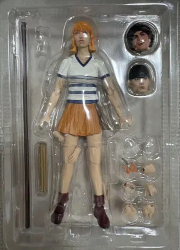 S.H.Figuarts 나미 (ONE PIECE)