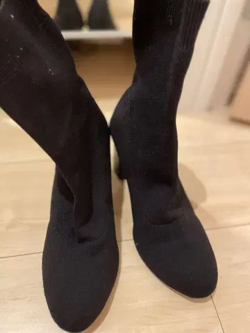 블랙 삭스 부츠 moussy