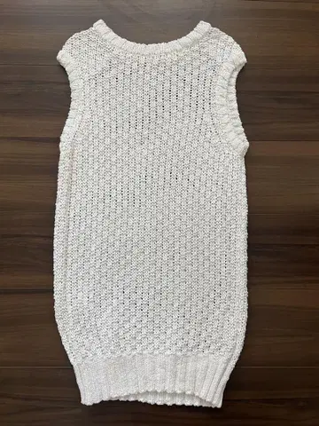 GALERIE VIE 화이트 니트 베스트