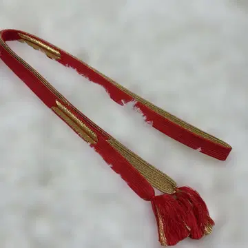 새상품급 빨간색과 금색 허리띠 후리소데용 성인식
