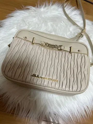 JILLSTUART 퍼피 포셰트