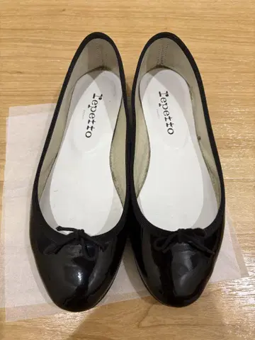 Repetto 블랙 플랫슈즈 37.5