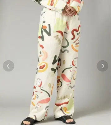 커먼 나운 이지 팬츠 화이트/멀티 컬러