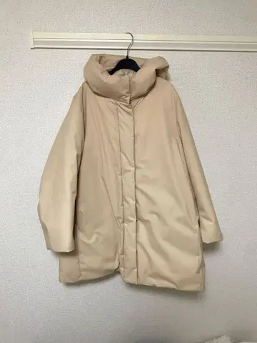 [새상품급] UNIQLO 다운 아우터 후드
