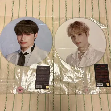 TOMORROW X TOGETHER 휴닝카이 부채 2장 세트