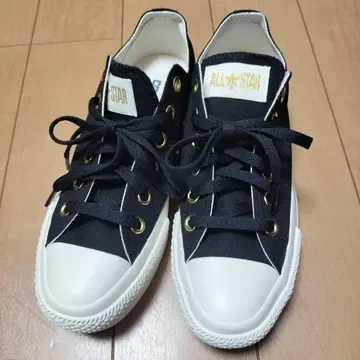 CONVERSE 블랙 스니커즈 23.5cm