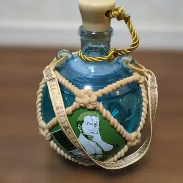 USJ 조로 디자인 유리 보틀 구형