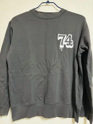 포르노그라피티 74ers 트레이닝복