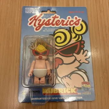 큐브릭 히스테릭 미니 Hysteric mini 메디콤토이