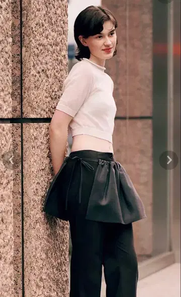 새상품급 AMOMENTO 다크 그레이 플레어 스커트 랩 스커트