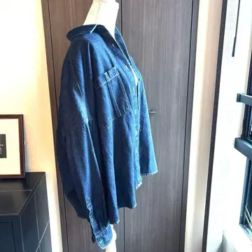 드리스반노튼 오버 사이즈 데님 셔츠