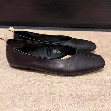 ZARA 리얼 가죽 발레리나 신발