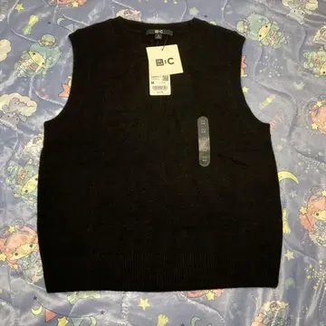 UNIQLO 블랙 슬리브리스 스웨터 M 캐시미어 새상품