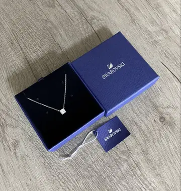 SWAROVSKI 목걸이