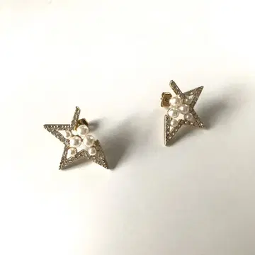 [ 미사용 새상품 ] 스타 귀걸이 골드