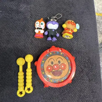 호빵맨 피규어와 악기 세트