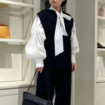 24SS DES PRES 데프레 코튼 스트레치 포플린 보타이 블라우스