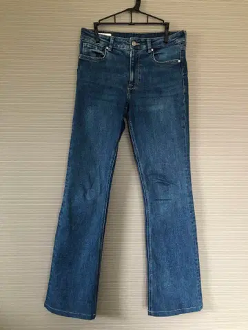 [ 새상품급 ] ZARA 자라 부츠컷 청바지 36