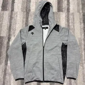 데상트 후드티 오타니 쇼헤이 모델 S