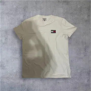 TOMMY JEANS 화이트 T셔츠
