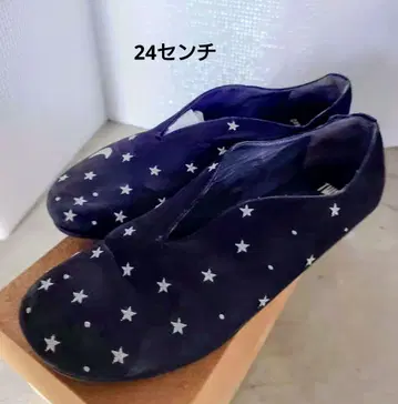 캠퍼 TWINS 별과 달 자수 로퍼 블랙 38사이즈