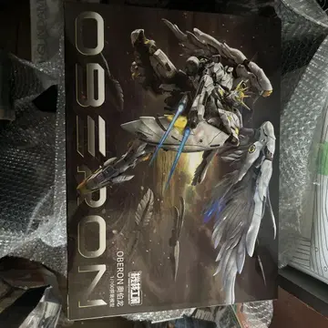 OBERON 오버론 1/100 조립식 모형 건담 프라모델