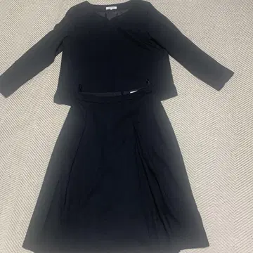 NATURAL BEAUTY BASIC 블랙 스커트 세트 L 사이즈