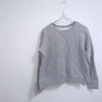 해외 구제 의류 하나뿐인 숏 기장 그레이 크루넥 트레이닝복