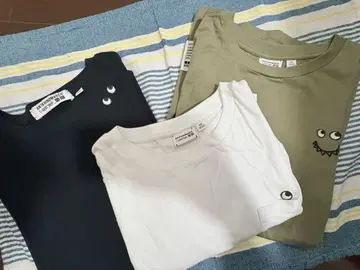 반팔 T셔츠 3장 세트 UNIQLO 안야 힌드마치 콜라보