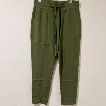 cabi 조거 팬츠 S 사이즈 올리브