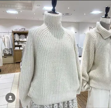 PRISTINE 울 돌먼 스웨터
