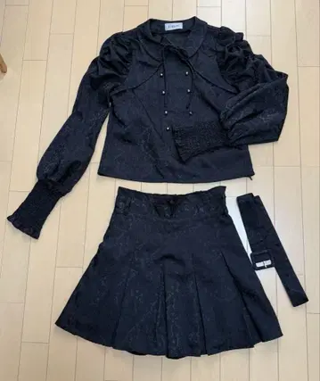 BUBBLES 블랙 자카드 셋업 F 사이즈