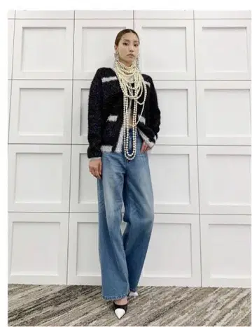 Adonisis 라메 샤기 2톤 오버 니트 가디건 블랙 실버