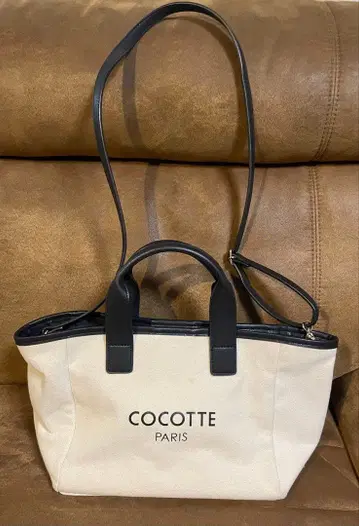 COCOTTE 토트백 아이보리/블랙 숄더백