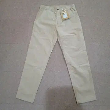 새상품 인블룸 베이지 테이퍼드 코듀로이 팬츠 사이즈 38