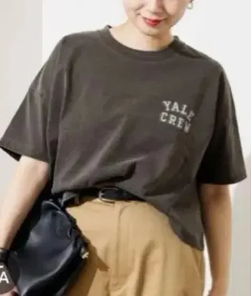 저널 스탠다드 칼리지 로고 숏 T셔츠