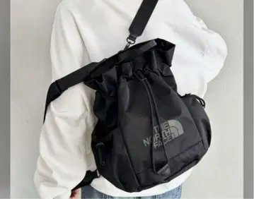 THE NORTH FACE 블랙 백팩 미사용 새상품
