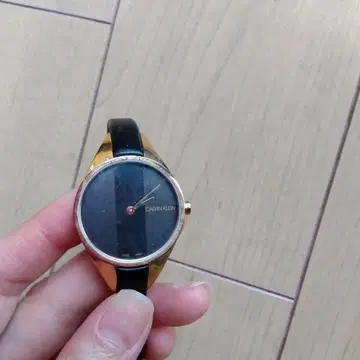 CALVIN KLEIN 아날로그 손목시계 블랙/골드